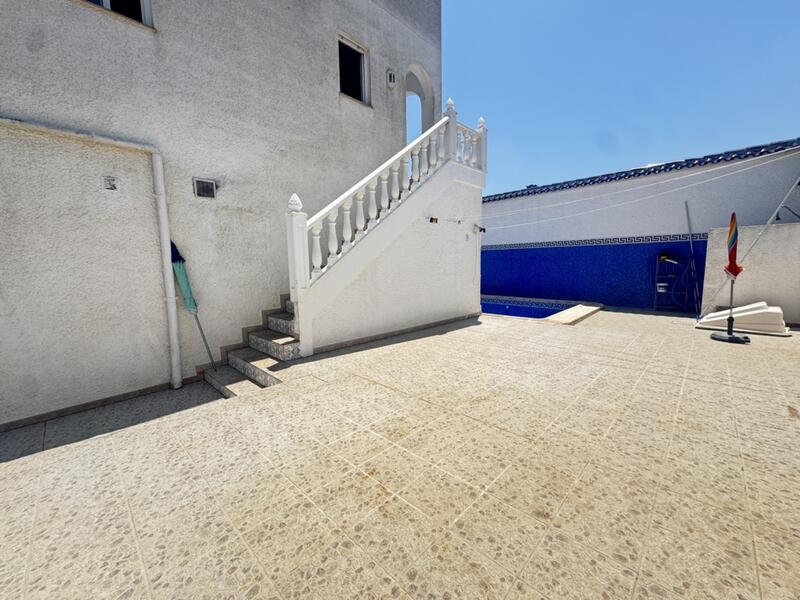 3 Cuarto Adosado en venta