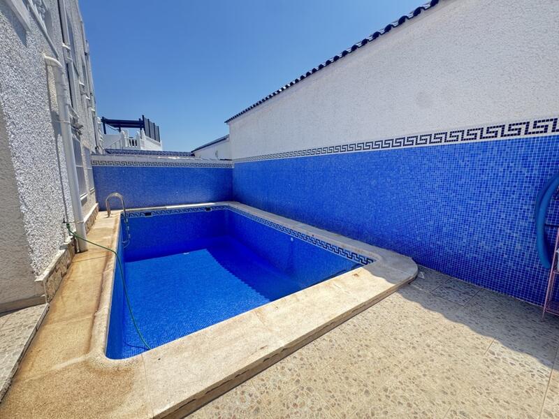 3 Cuarto Adosado en venta