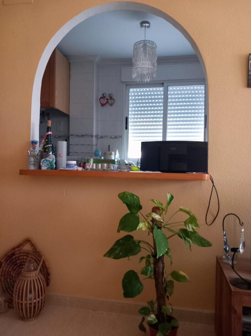 2 спальная комната квартира продается