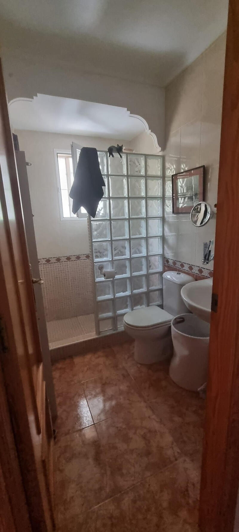 3 slaapkamer Gezinswoning Te koop