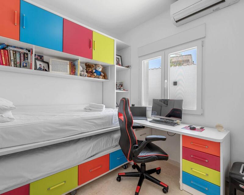 7 Schlafzimmer Villa zu verkaufen