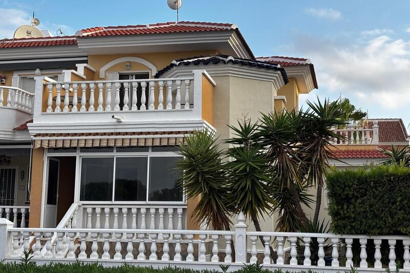 4 soveværelse Villa til salg