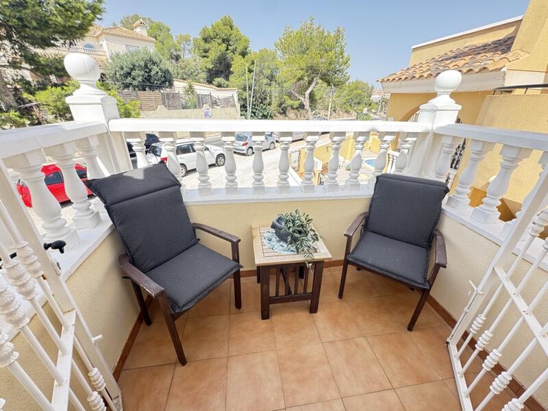 2 Cuarto Villa en venta