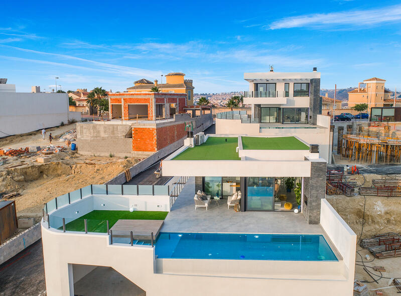 Villa til salgs i Ciudad Quesada, Alicante