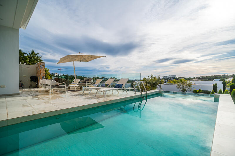 4 sovrum Villa till salu