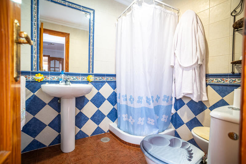 4 Schlafzimmer Villa zu verkaufen