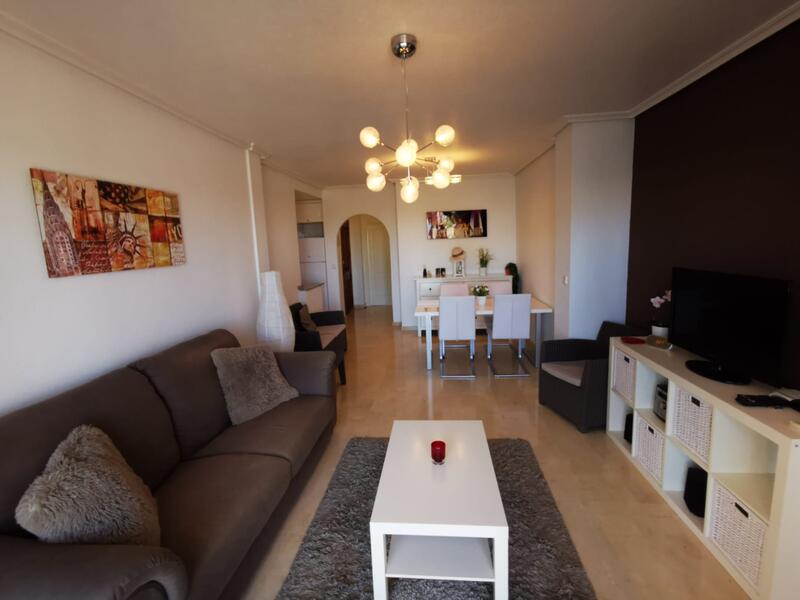 2 slaapkamer Appartement voor lange termijn huur