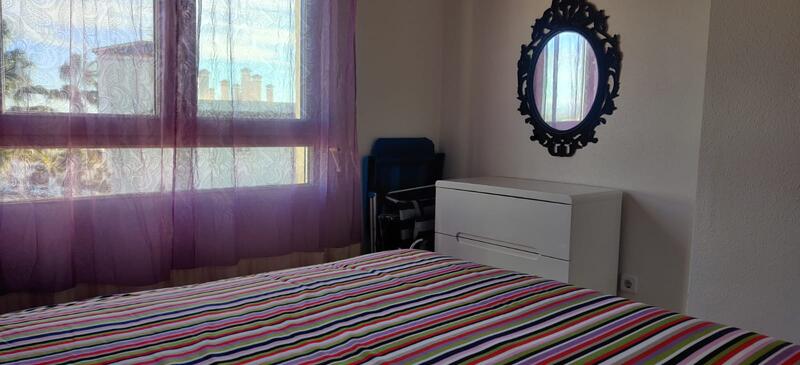 2 slaapkamer Appartement voor lange termijn huur