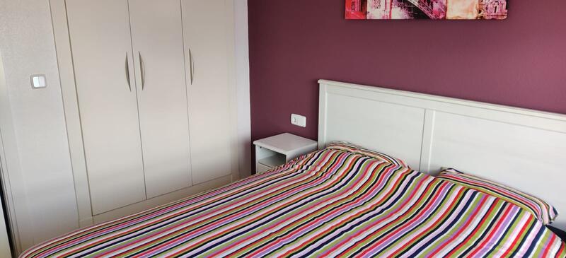 2 slaapkamer Appartement voor lange termijn huur