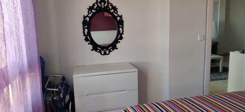 2 slaapkamer Appartement voor lange termijn huur