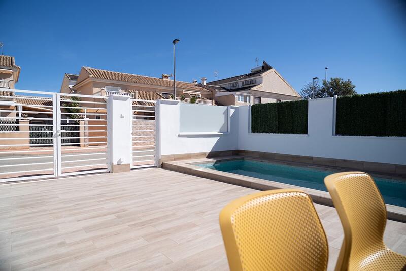 2 bedroom Villa for sale