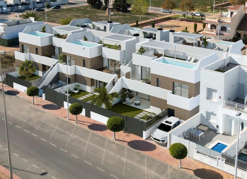 2 slaapkamer Appartement Te koop