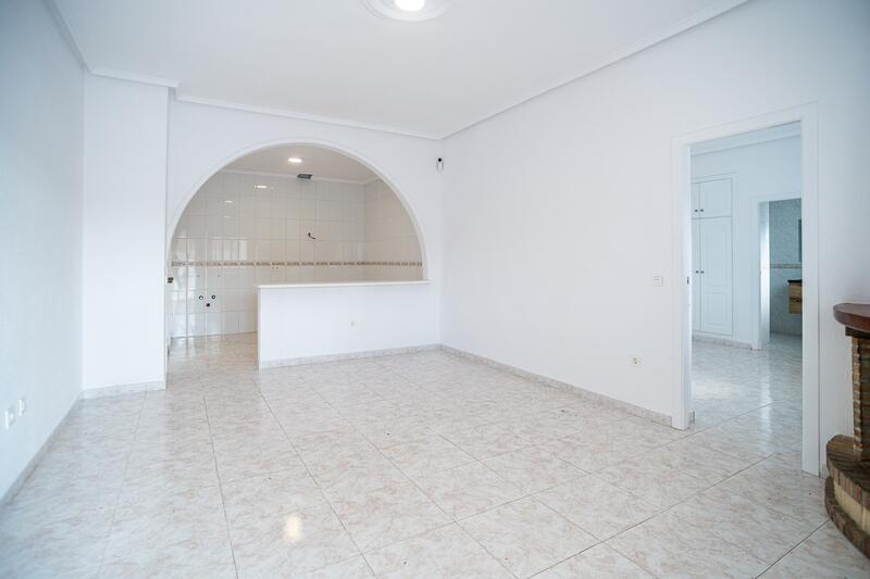 4 Schlafzimmer Villa für Langzeitmiete