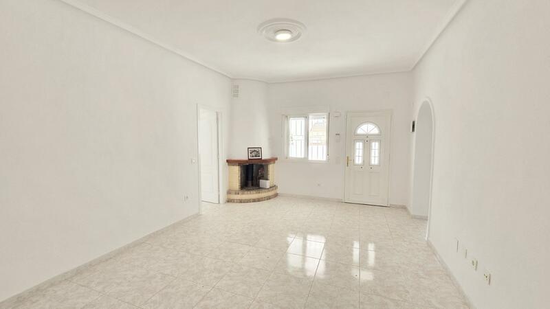 4 Schlafzimmer Villa für Langzeitmiete