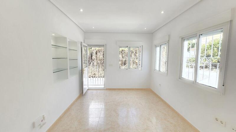 4 Schlafzimmer Villa für Langzeitmiete