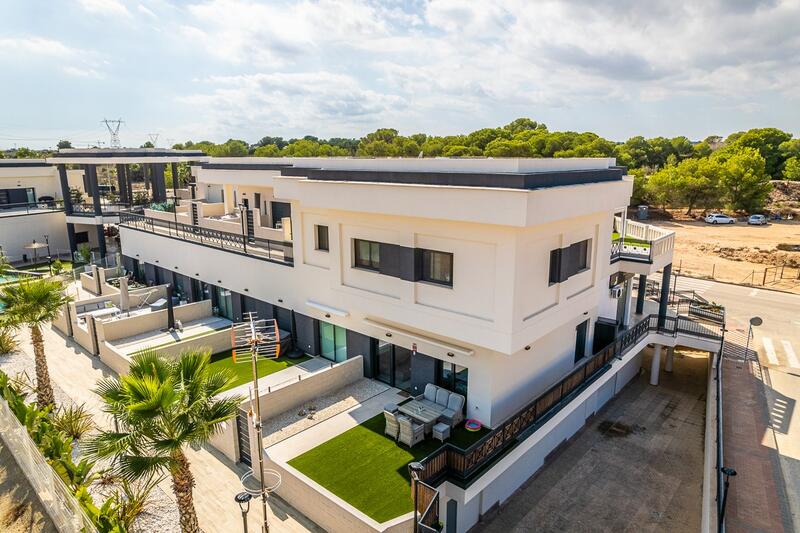 Apartamento en venta en Lo Crispin, Alicante