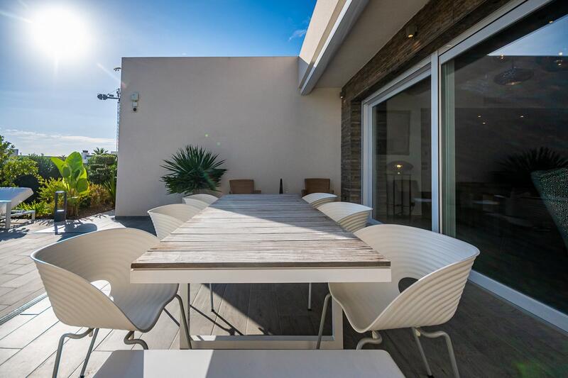 2 Cuarto Villa en venta