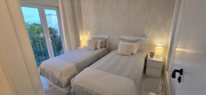 2 bedroom Apartment for sale 2 bedroom Apartment for sale