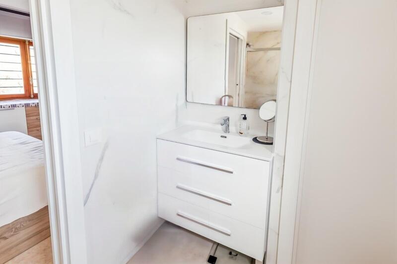 4 Cuarto Casa Cueva en venta