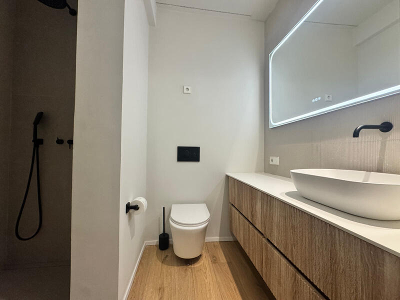 3 спальная комната квартира продается