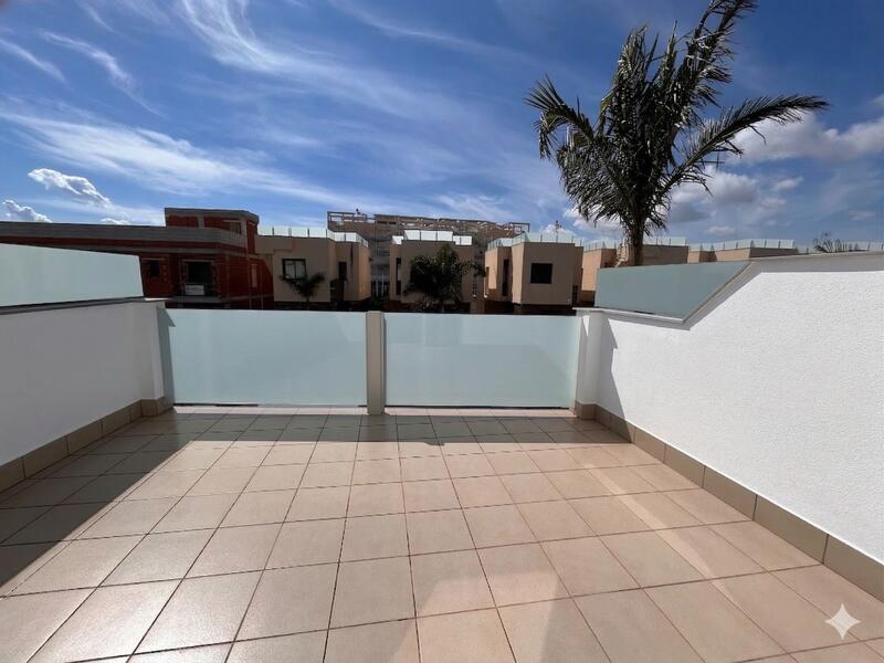 3 Schlafzimmer Villa zu verkaufen 3 Schlafzimmer Villa zu verkaufen