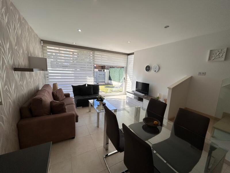 3 Schlafzimmer Villa zu verkaufen 3 Schlafzimmer Villa zu verkaufen