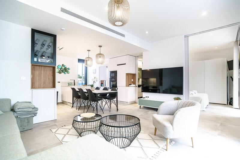 4 bedroom Apartment for sale 4 bedroom Apartment for sale