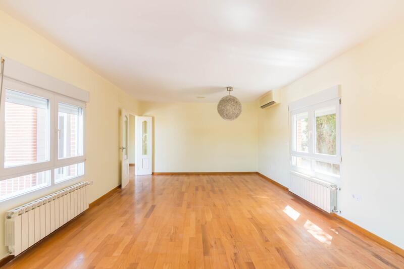 4 soverom Villa til salgs