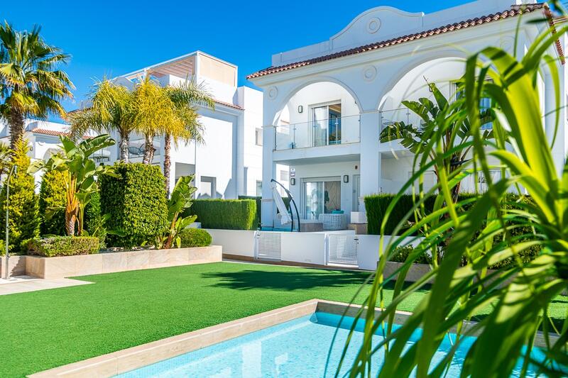 3 slaapkamer Villa Te koop