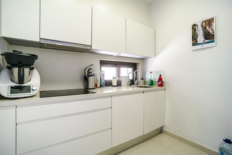 2 slaapkamer Appartement Te koop 2 slaapkamer Appartement Te koop