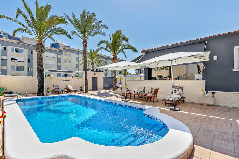 4 bedroom Villa for sale 4 bedroom Villa for sale