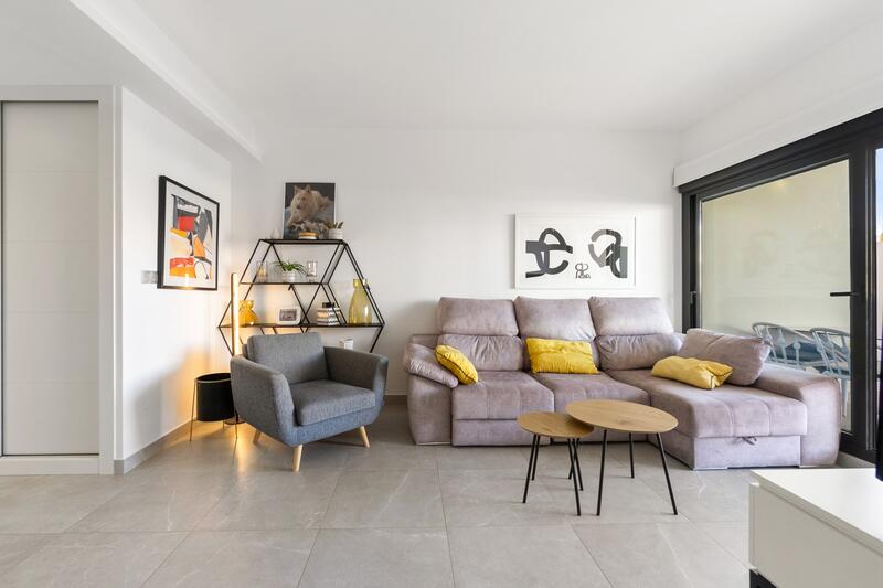 2 bedroom Apartment for sale 2 bedroom Apartment for sale