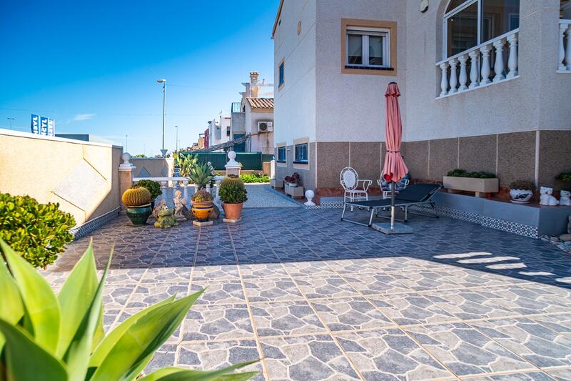2 bedroom Villa for sale 2 bedroom Villa for sale