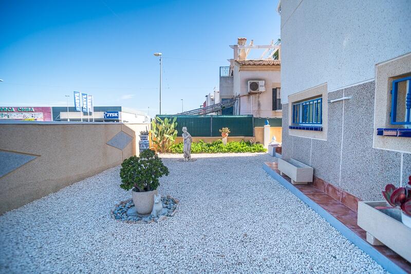 2 bedroom Villa for sale 2 bedroom Villa for sale