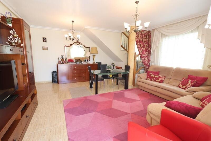 3 bedroom Villa for sale 3 bedroom Villa for sale
