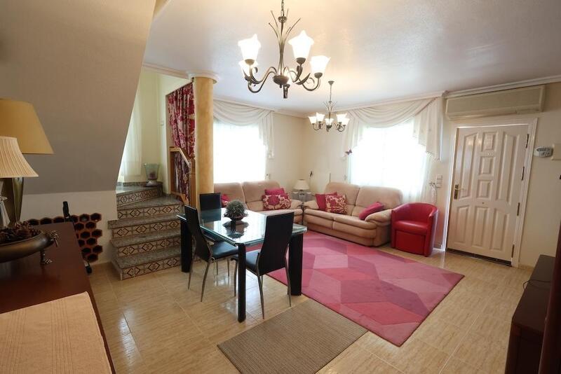 3 bedroom Villa for sale 3 bedroom Villa for sale