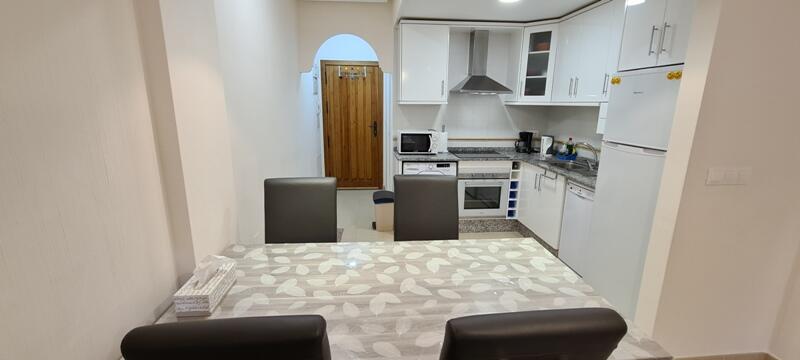 2 bedroom Apartment for Short Term Rent