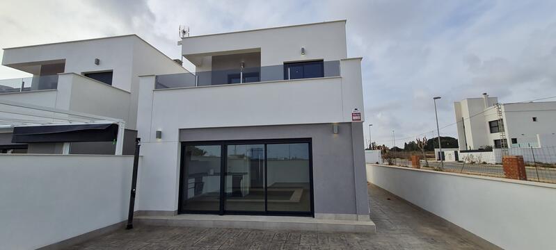 3 bedroom Villa for sale