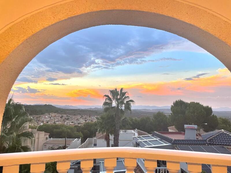 Villa à vendre dans San Miguel de Salinas, Alicante