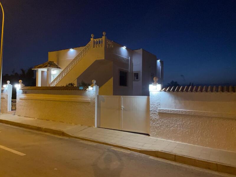 4 bedroom Villa for sale