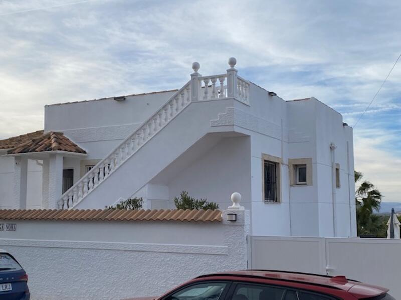 4 Cuarto Villa en venta