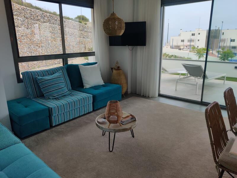 3 bedroom Apartment for sale