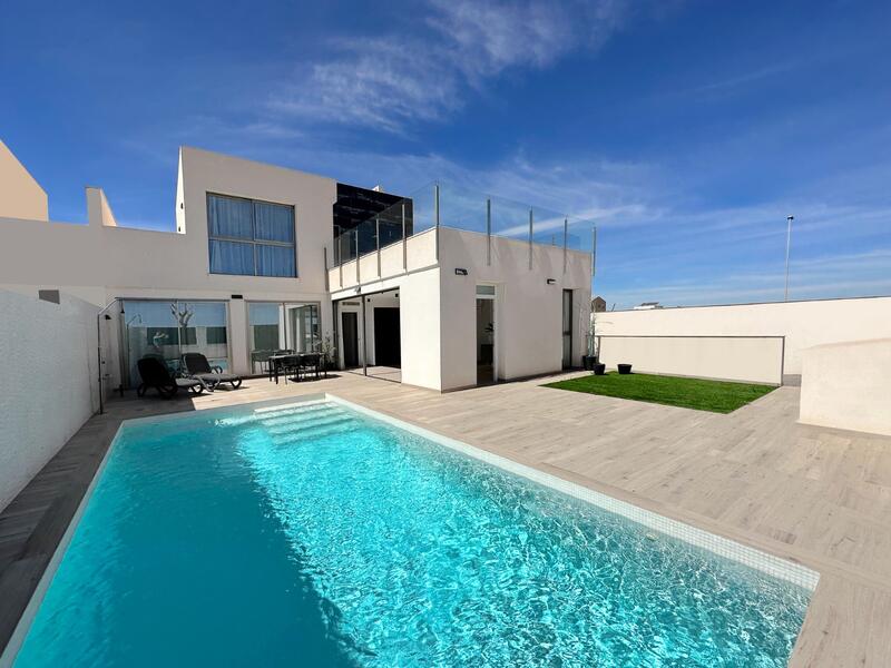 Villa til salgs i Los Belones, Murcia