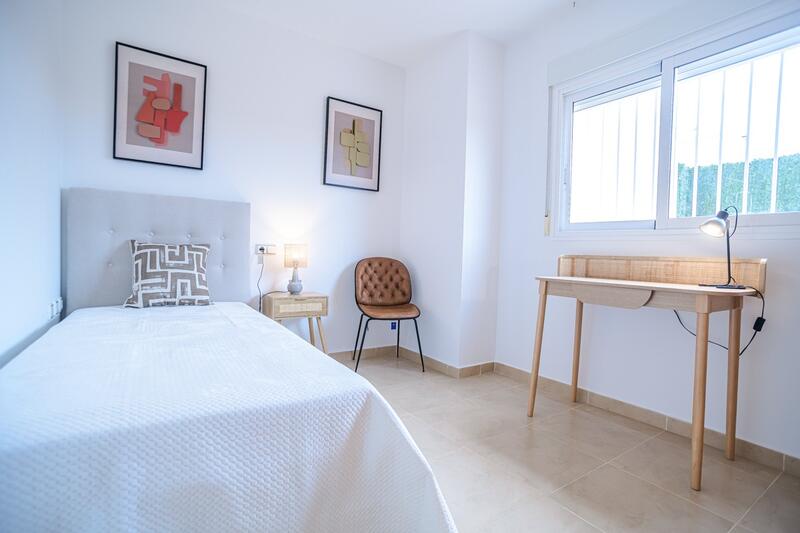2 bedroom Apartment for sale
