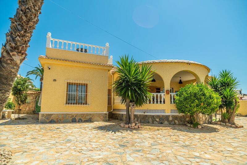 3 bedroom Villa for sale