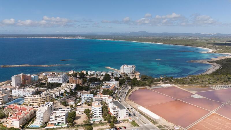 3 bedroom Apartment for sale