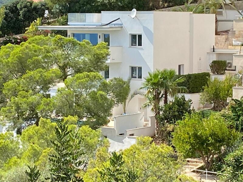 4 bedroom Villa for sale