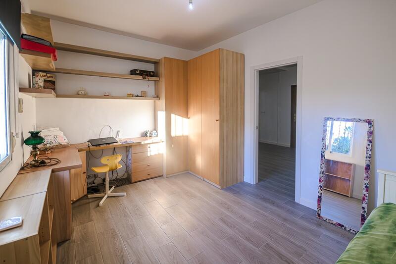 4 slaapkamer Villa Te koop 4 slaapkamer Villa Te koop