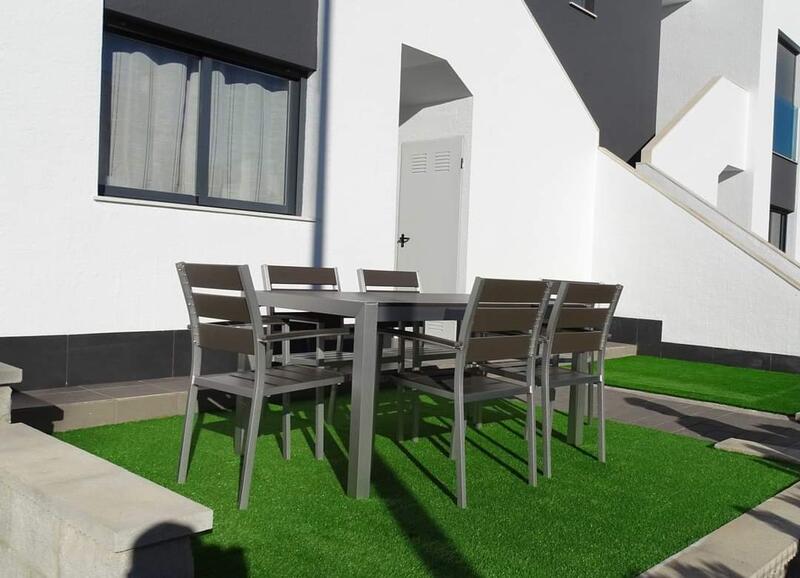 2 slaapkamer Appartement voor korte termijn huur 2 slaapkamer Appartement voor korte termijn huur