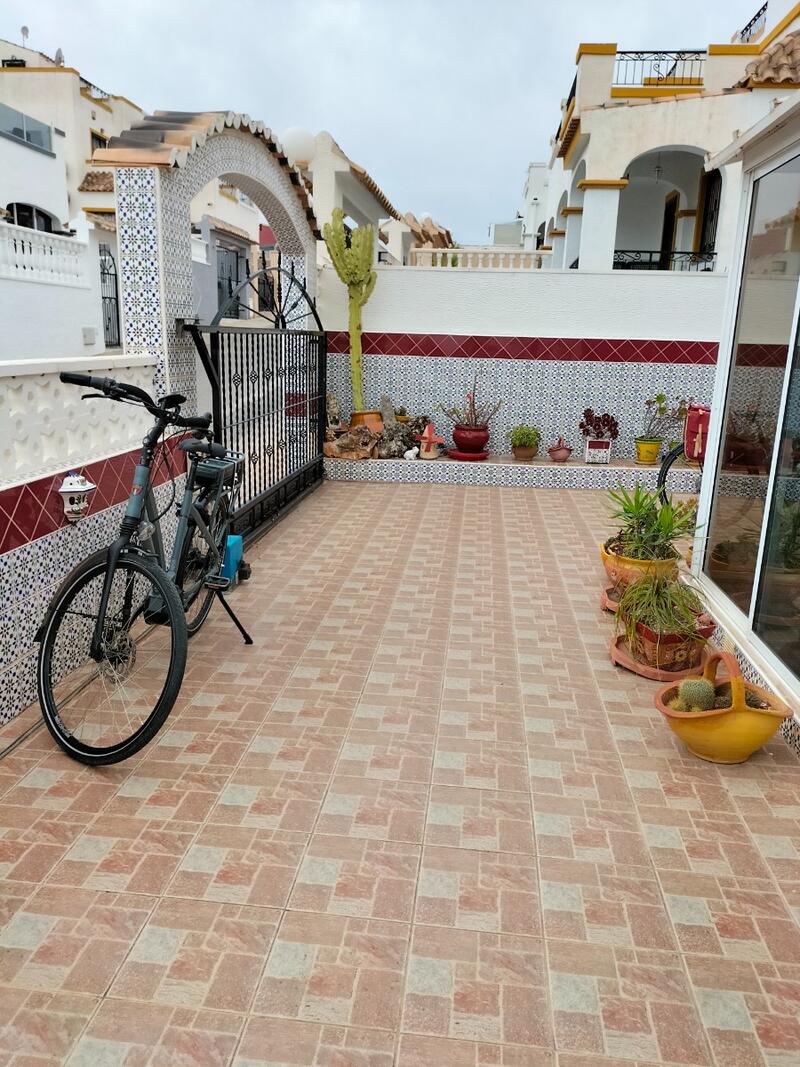 3 bedroom Villa for Short Term Rent